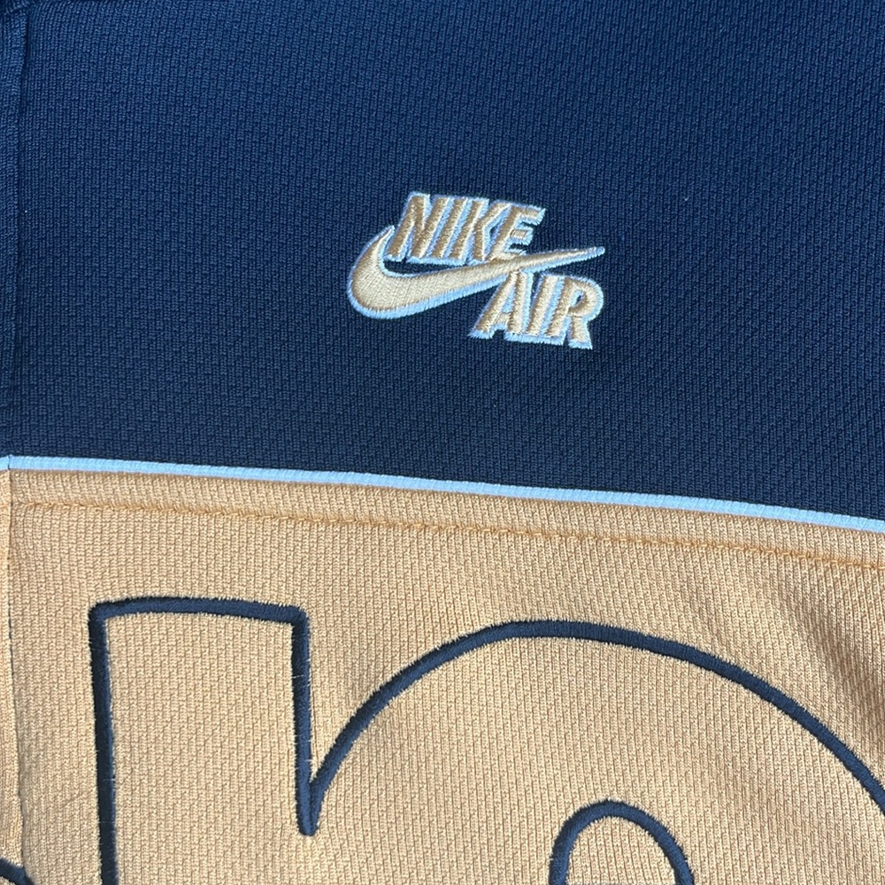 Nike‎ Warm Up Jacket Lebron James Revolution Rookie Size XXL